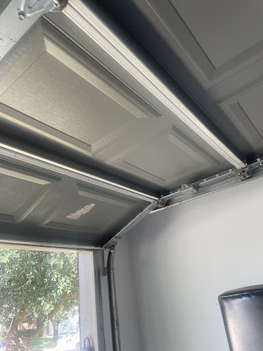 Garage door project - residential service